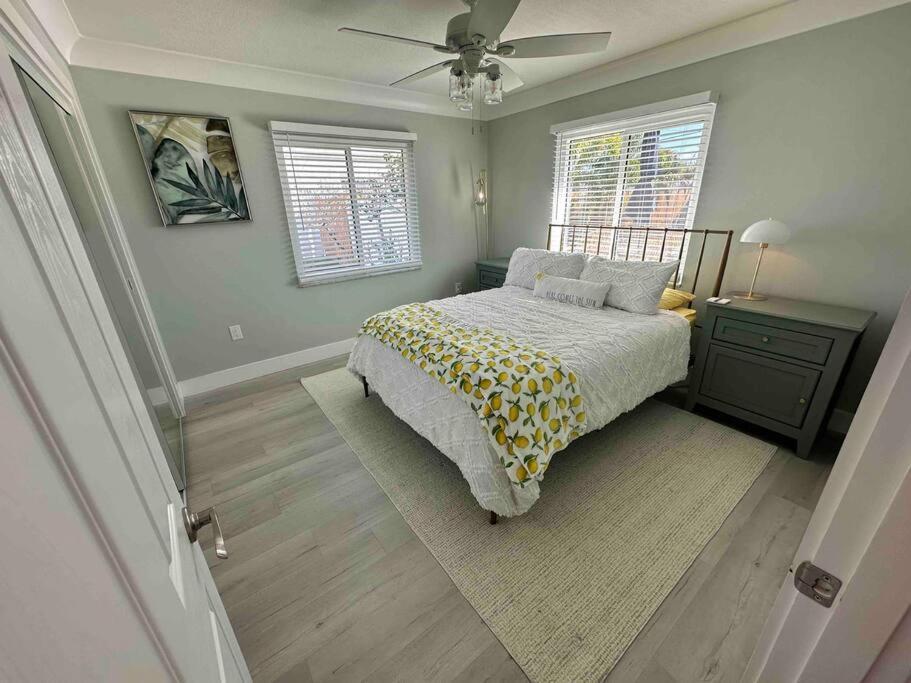 New Dog Paradise - Near The Beach Img & Downtown Bradenton Eksteriør bilde
